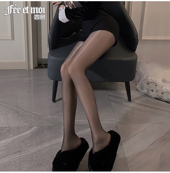 FEE ET MOI Shine Anti-slip Waist High Hollow Stockings (Black) FEE ET MOI Shine Anti-slip Waist High Hollow Stockings (Black)